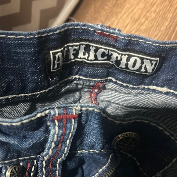 Affliction Blue Straight Jeans with Vintage Appeal - Picture 7 of 7